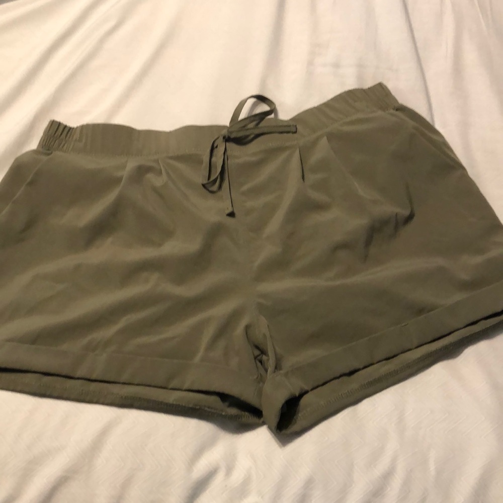 Zyia Olive Summer Shorts
